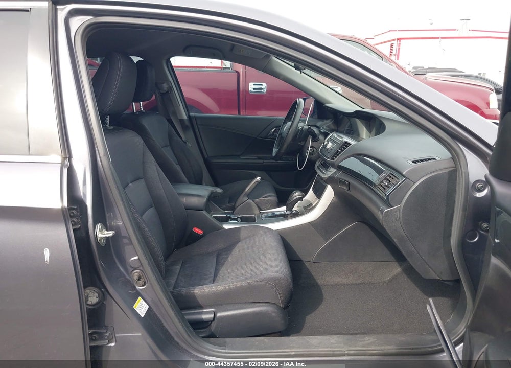 2013 HONDA ACCORD SPORT VIN: 1HGCR2F56DA057712