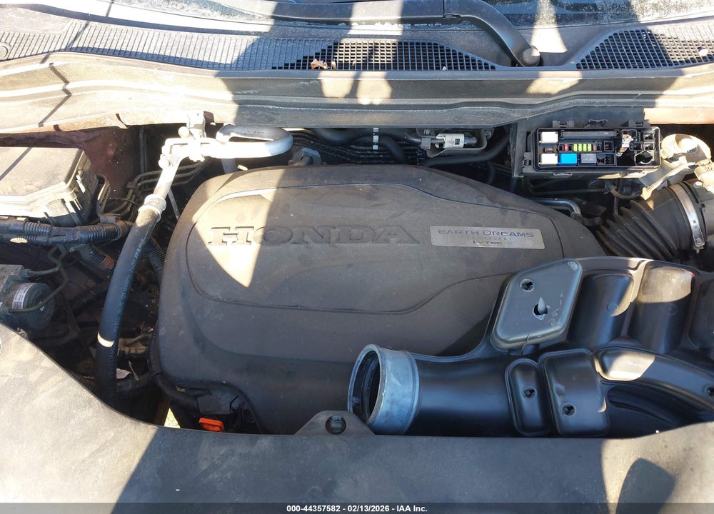 2018 HONDA PILOT EX-L VIN: 5FNYF6H55JB064493