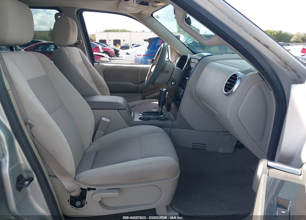 2006 FORD EXPLORER XLT VIN: 1FMEU73856UB66631