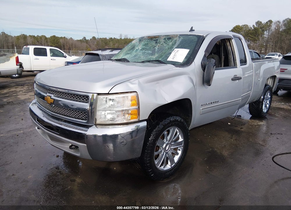 2013 CHEVROLET SILVERADO 1500 LT VIN: 1GCRKSE75DZ107629