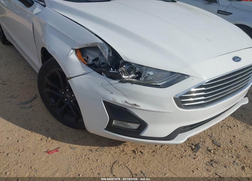 2019 FORD FUSION SE VIN: 3FA6P0HD4KR111589