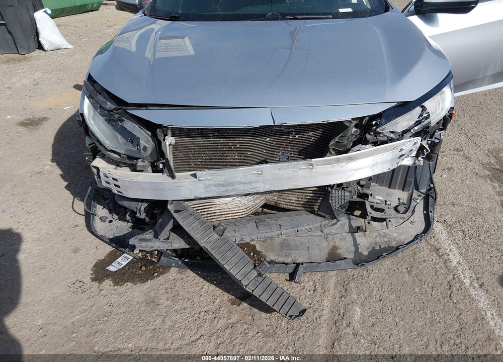 2018 HONDA CIVIC EX VIN: SHHFK7H56JU209483