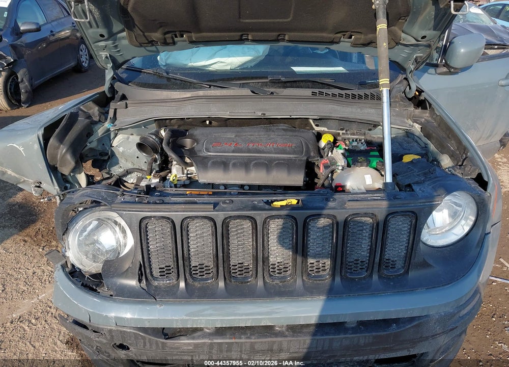 2017 JEEP RENEGADE ALTITUDE 4X4 VIN: ZACCJBBBXHPF02248
