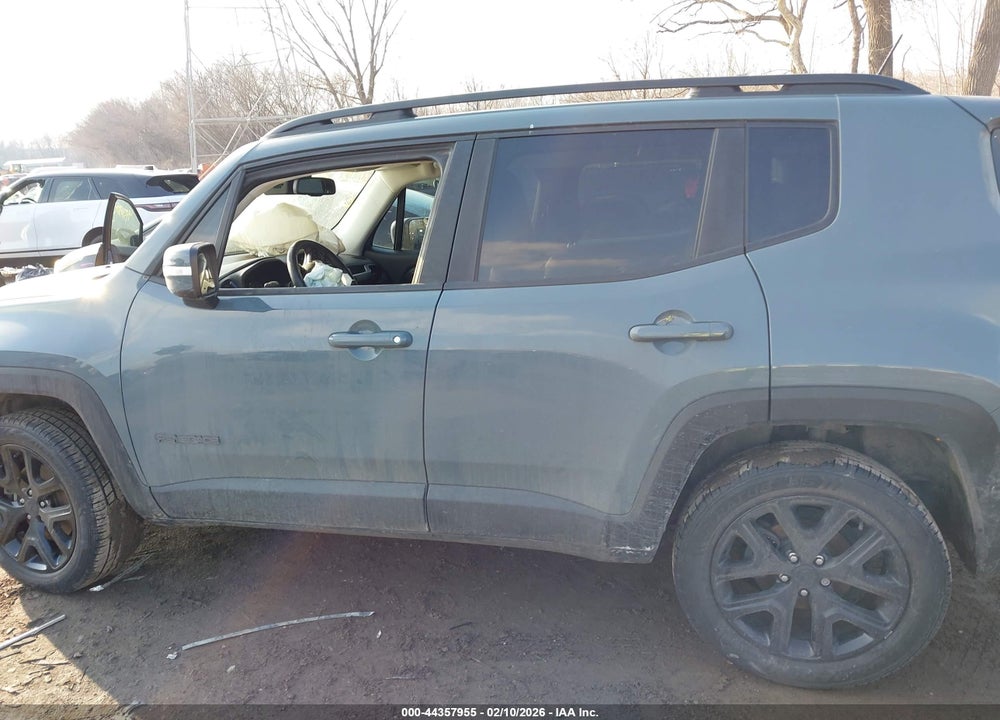 2017 JEEP RENEGADE ALTITUDE 4X4 VIN: ZACCJBBBXHPF02248