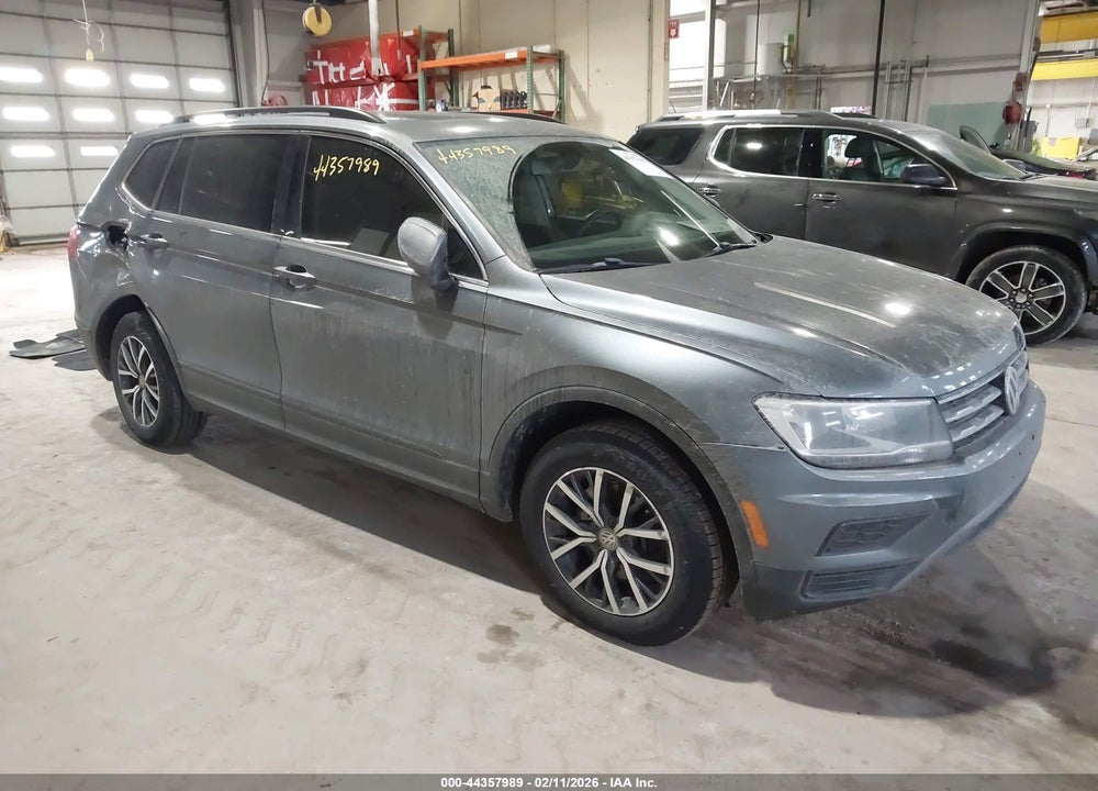 2019 VOLKSWAGEN TIGUAN 2.0T SE/2.0T SEL/2.0T SEL R-LINE/2.0T SEL R-LINE BLACK VIN: 3VV3B7AX8KM075980