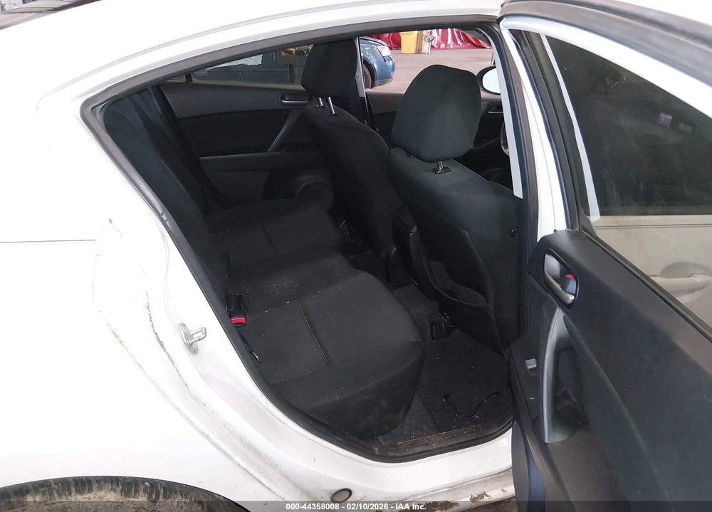 2013 MAZDA 3 I SPORT VIN: JM1BL1U7XD1767870
