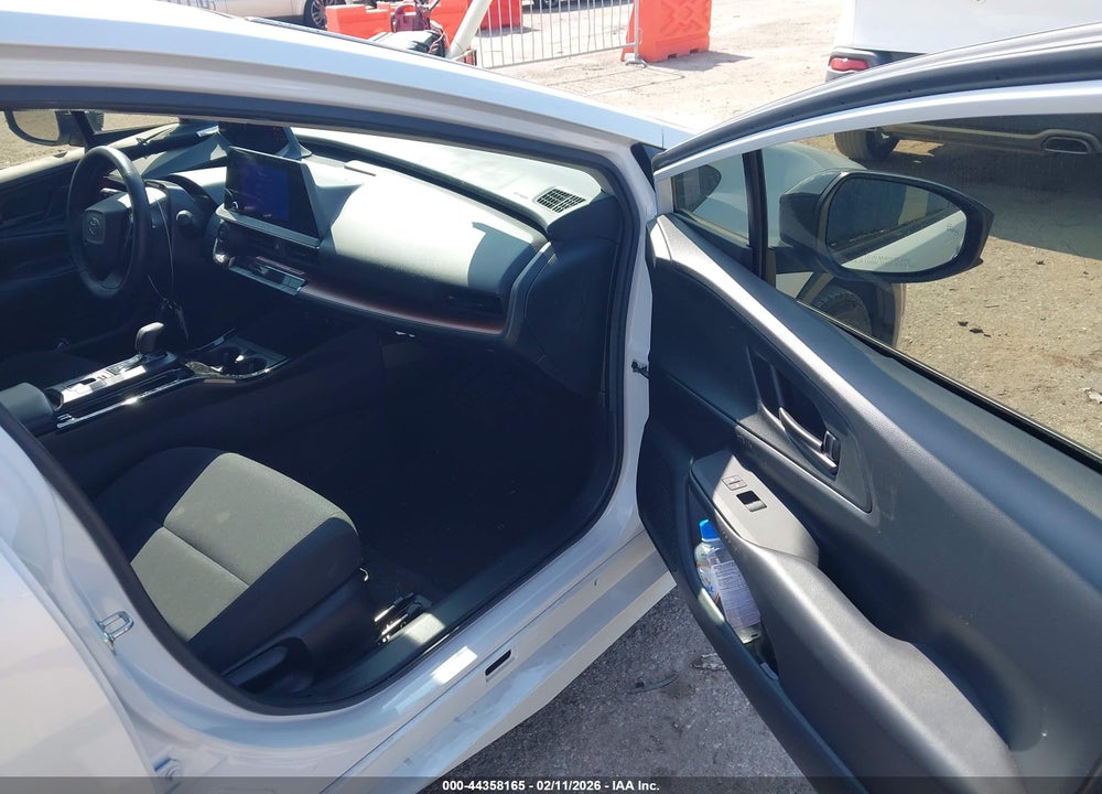 2023 TOYOTA PRIUS PRIME SE VIN: JTDACACU9P3003942
