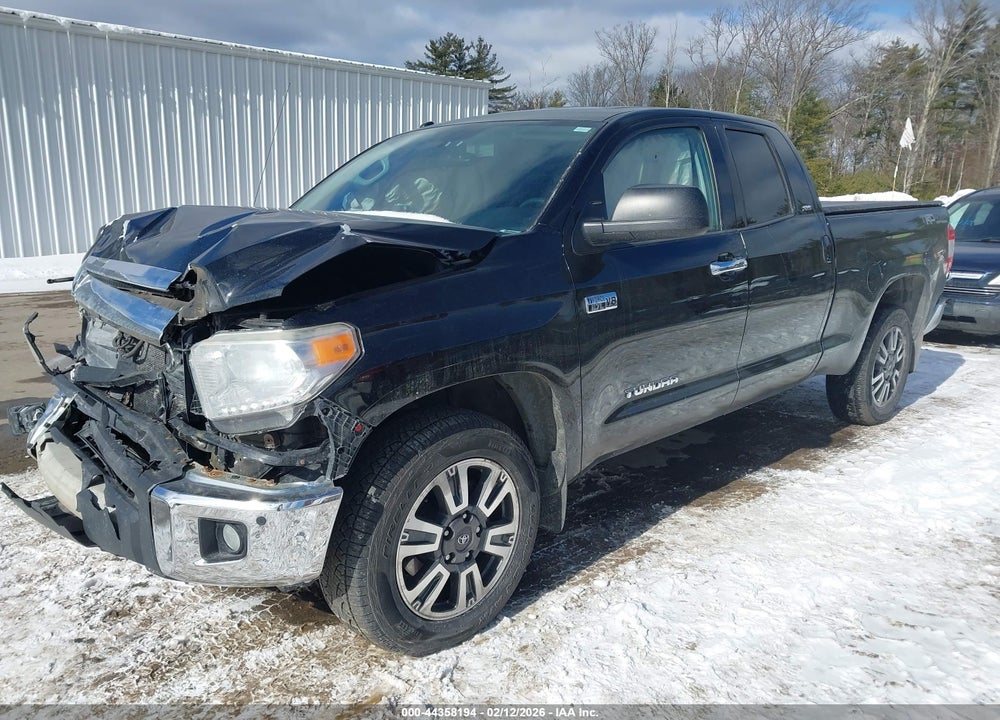 2017 TOYOTA TUNDRA SR5 PLUS 5.7L V8 VIN: 5TFUY5F11HX673423