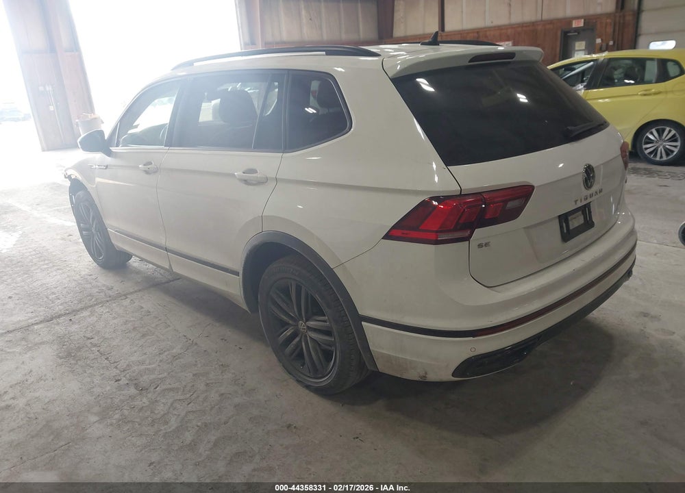2022 VOLKSWAGEN TIGUAN 2.0T SE R-LINE BLACK VIN: 3VV8B7AX0NM009806