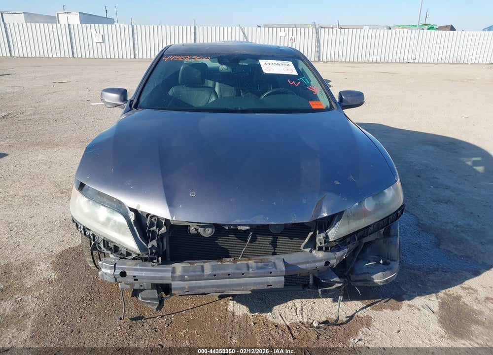 2015 HONDA ACCORD EX-L V-6 VIN: 1HGCT2B82FA006874