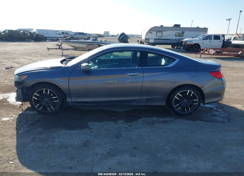 2015 HONDA ACCORD EX-L V-6 VIN: 1HGCT2B82FA006874