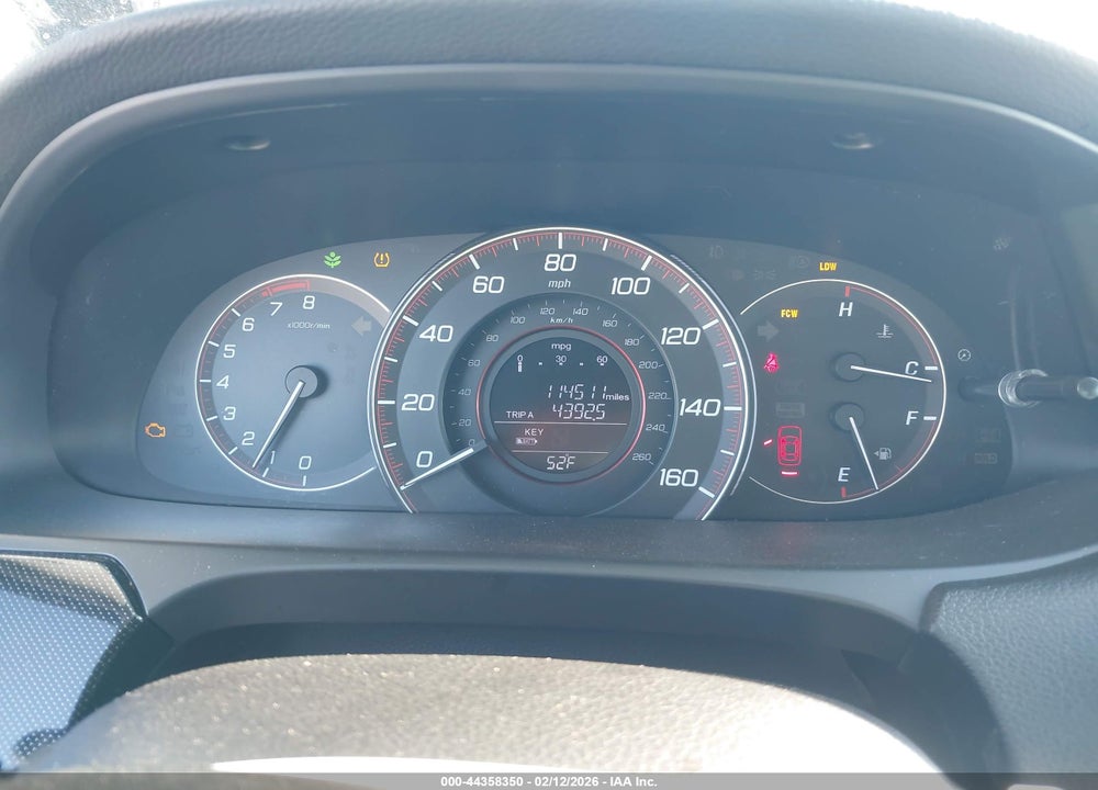 2015 HONDA ACCORD EX-L V-6 VIN: 1HGCT2B82FA006874