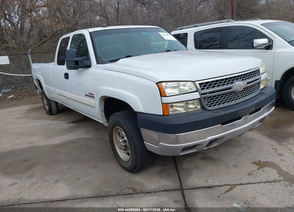 2005 CHEVROLET SILVERADO 2500HD LS VIN: 1GCHC29205E166751