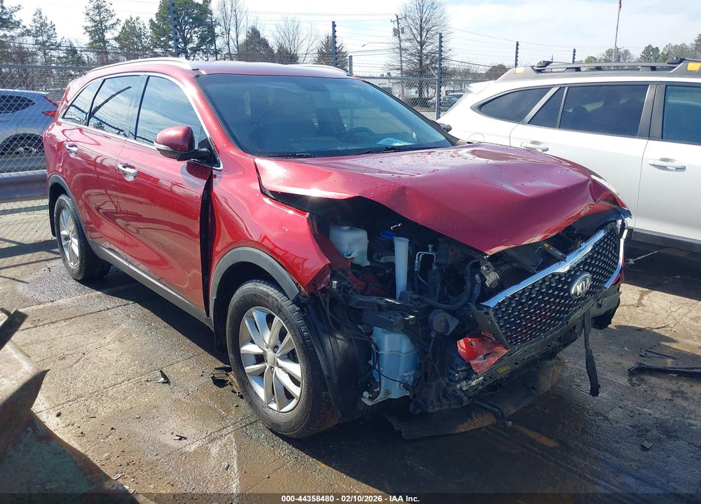 2016 KIA SORENTO 2.4L LX VIN: 5XYPG4A31GG034852