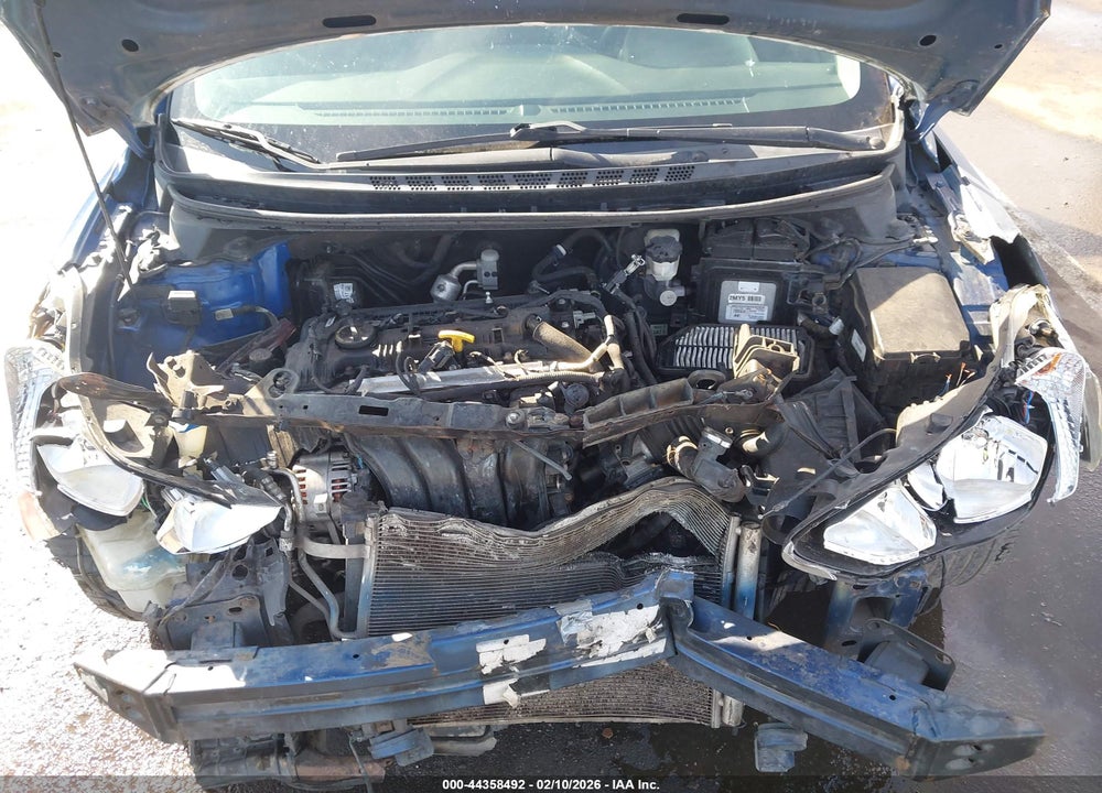 2015 HYUNDAI ELANTRA SE VIN: 5NPDH4AE0FH586187
