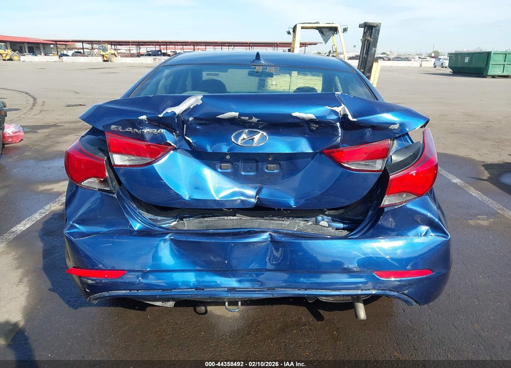 2015 HYUNDAI ELANTRA SE VIN: 5NPDH4AE0FH586187