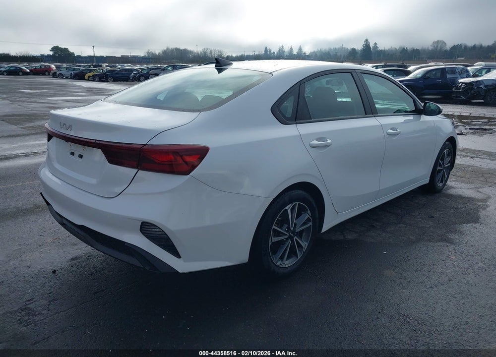 2023 KIA FORTE LXS VIN: 3KPF24AD6PE596620