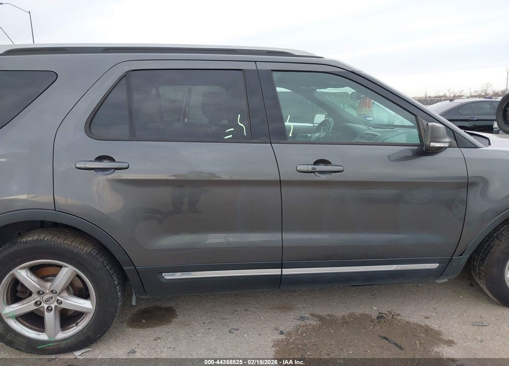 2019 FORD EXPLORER XLT VIN: 1FM5K7D84KGA06396