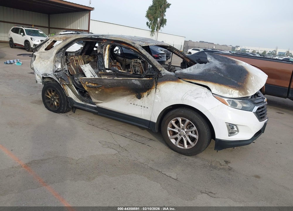 2018 CHEVROLET EQUINOX LT VIN: 3GNAXSEV1JS647072