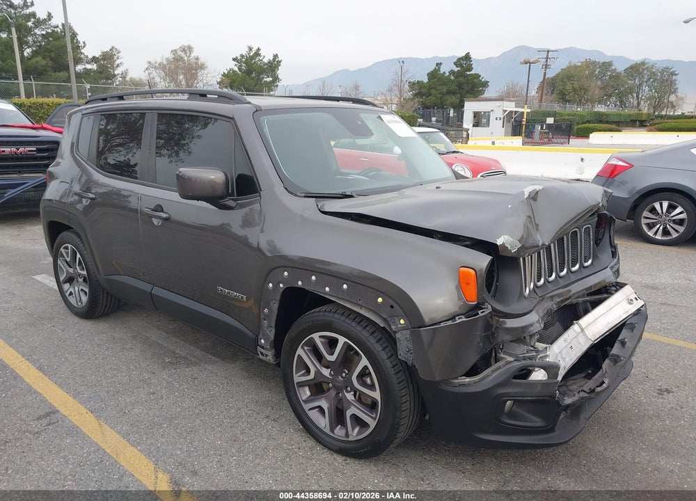 2016 JEEP RENEGADE LATITUDE VIN: ZACCJABTXGPE17623
