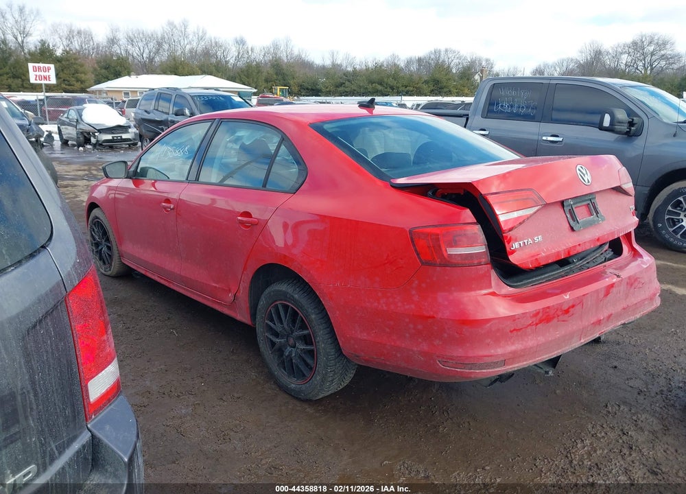 2015 VOLKSWAGEN JETTA 1.8T SE VIN: 3VWD17AJ7FM300524