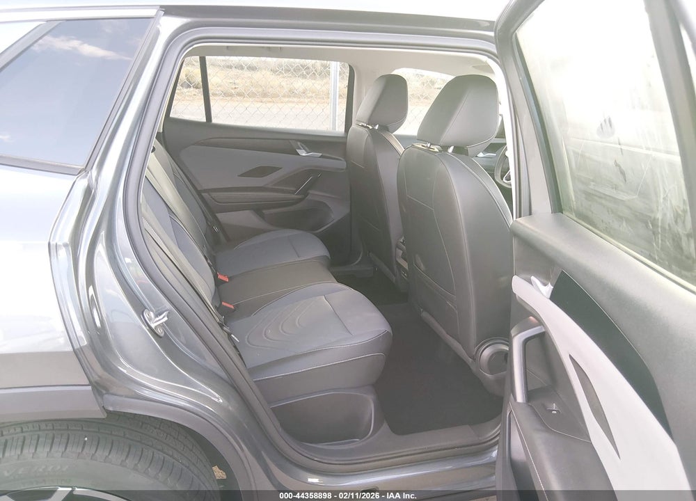 2025 VOLKSWAGEN TIGUAN 2.0T SE VIN: 3VVFR7RM7SM059188