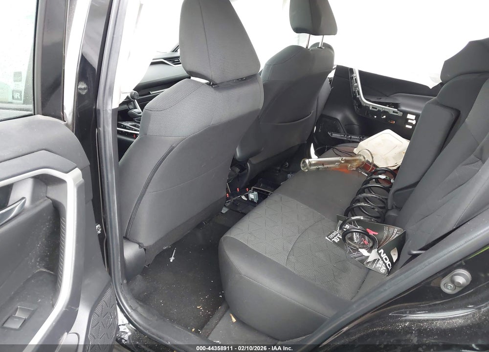 2022 TOYOTA RAV4 XLE VIN: 2T3W1RFVXNC183376