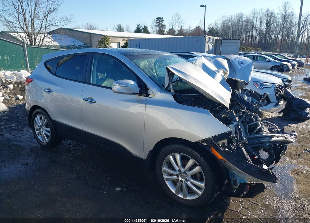 2013 HYUNDAI TUCSON LIMITED VIN: KM8JU3AC5DU736588