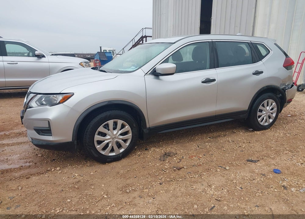 2018 NISSAN ROGUE S VIN: JN8AT2MT0JW460516