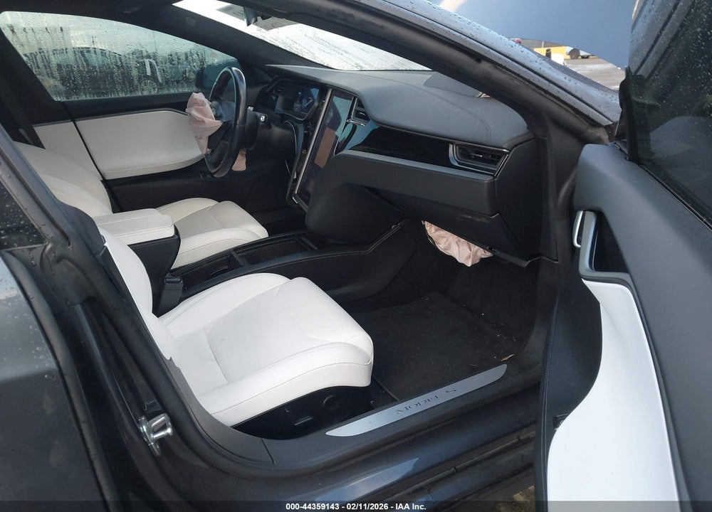 2018 TESLA MODEL S 100D/75D/P100D VIN: 5YJSA1E26JF275980