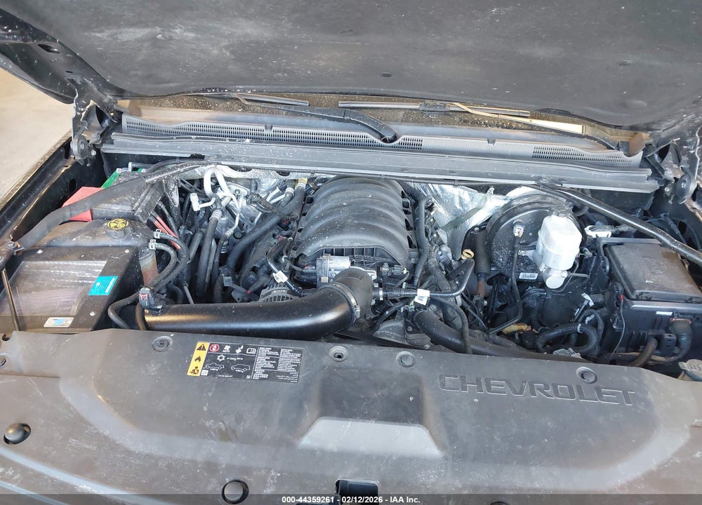 2018 CHEVROLET SUBURBAN PREMIER VIN: 1GNSKJKC2JR260405