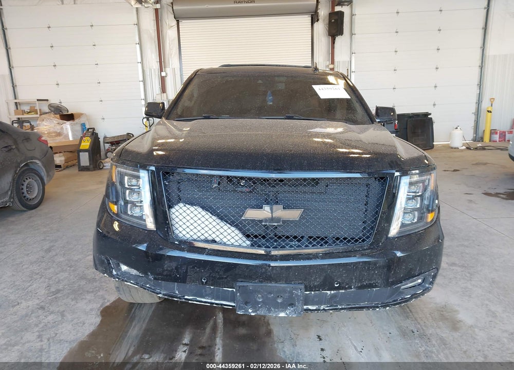 2018 CHEVROLET SUBURBAN PREMIER VIN: 1GNSKJKC2JR260405