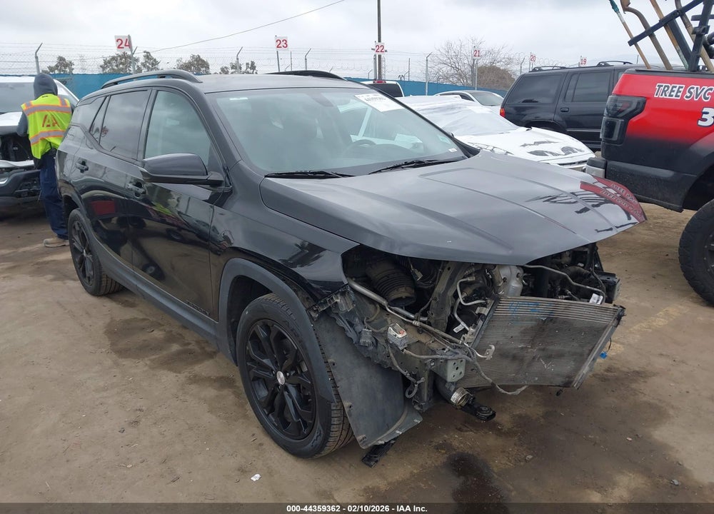 2019 GMC TERRAIN SLT VIN: 3GKALPEV4KL375327