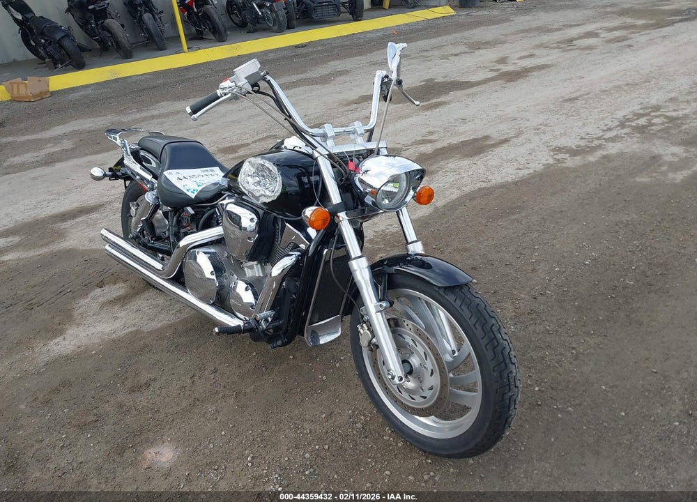 2004 HONDA VTX1300 C VIN: 1HFSC551X4A000799