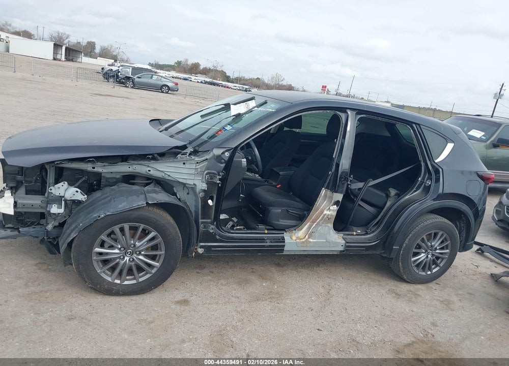 2021 MAZDA CX-5 SPORT VIN: JM3KFABM5M1307037