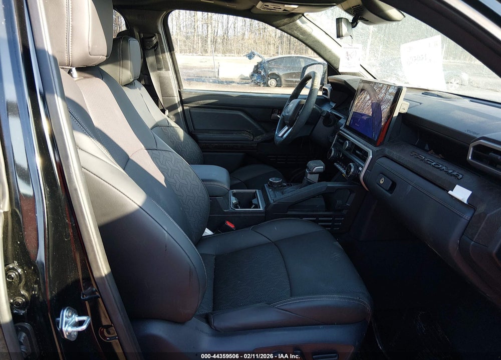 2024 TOYOTA TACOMA LIMITED VIN: 3TMLB5JN2RM078787