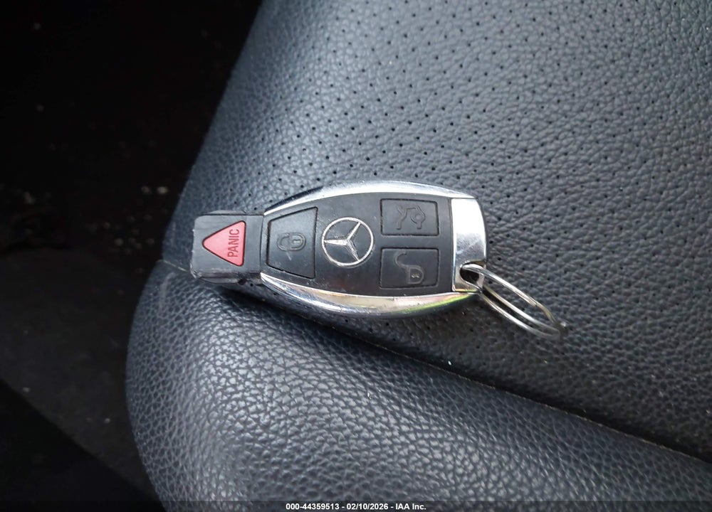 2011 MERCEDES-BENZ GLK 350 4MATIC VIN: WDCGG8HBXBF653458