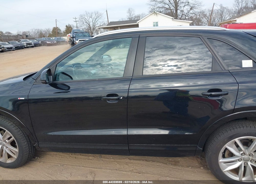 2018 AUDI Q3 2.0T PREMIUM VIN: WA1ECCFS0JR031649