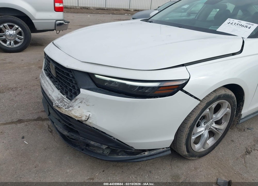 2024 HONDA ACCORD LX VIN: 1HGCY1F27RA021070