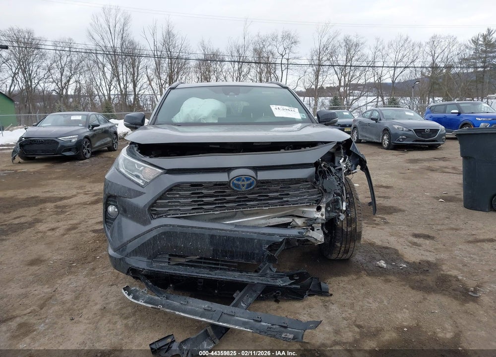 2021 TOYOTA RAV4 HYBRID XSE VIN: 2T3E6RFV2MW011367
