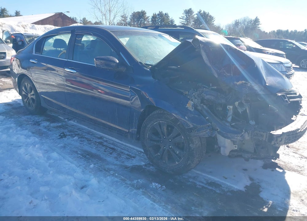 2015 HONDA ACCORD LX VIN: 1HGCR2F38FA067837