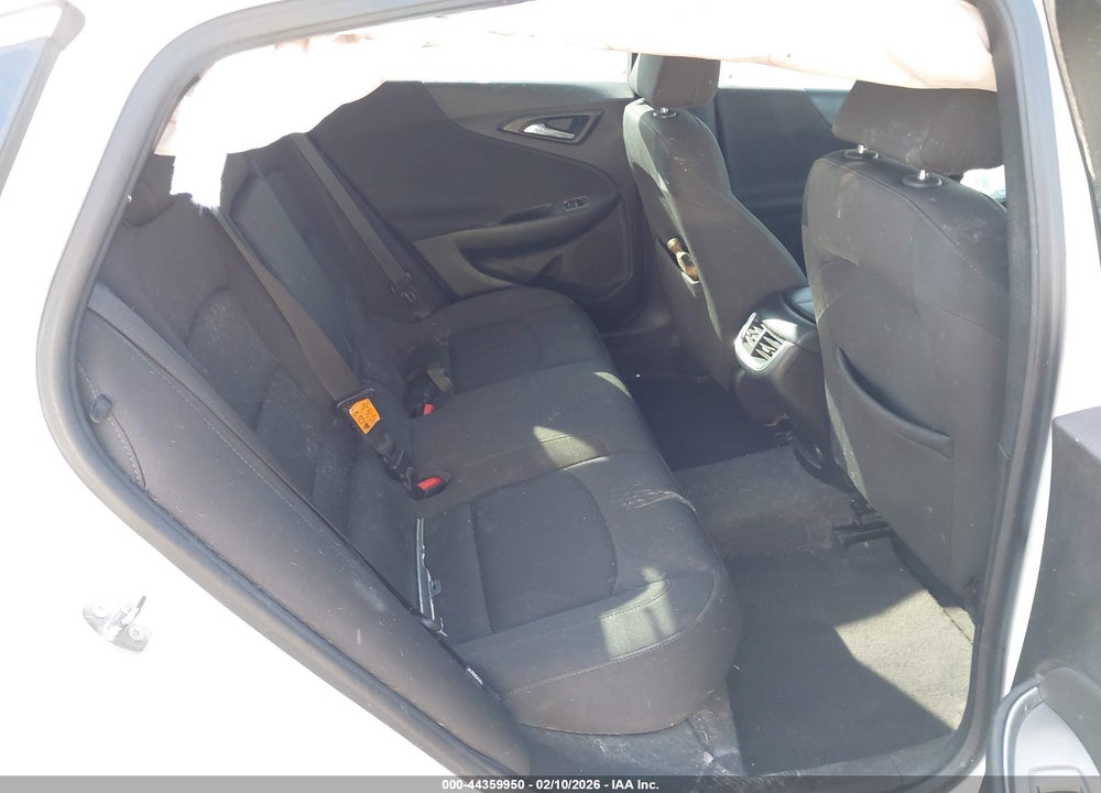 2019 CHEVROLET MALIBU LT VIN: 1G1ZD5ST4KF180589