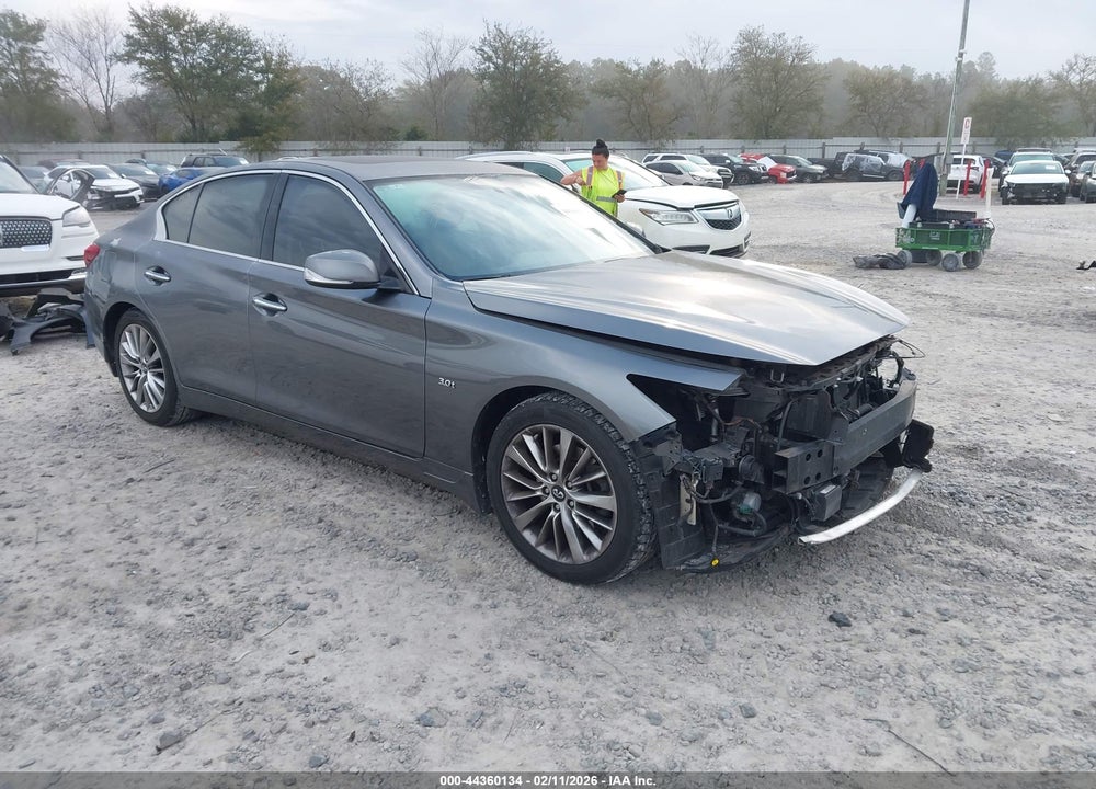 2019 INFINITI Q50 3.0T LUXE VIN: JN1EV7AP2KM518184