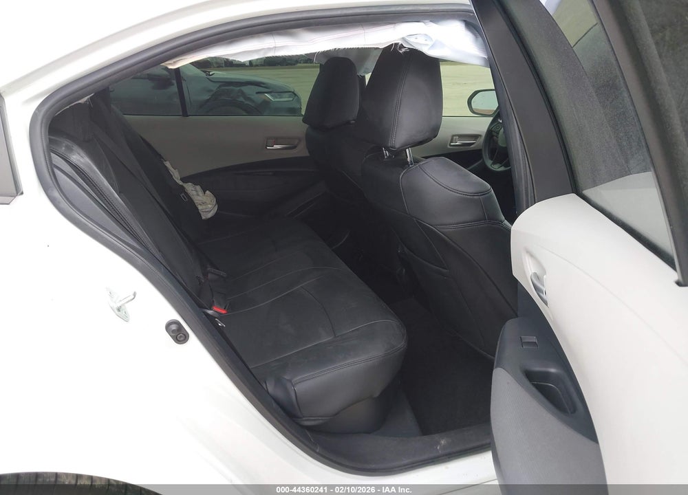 2021 TOYOTA COROLLA HYBRID LE VIN: JTDEAMDE9MJ004130