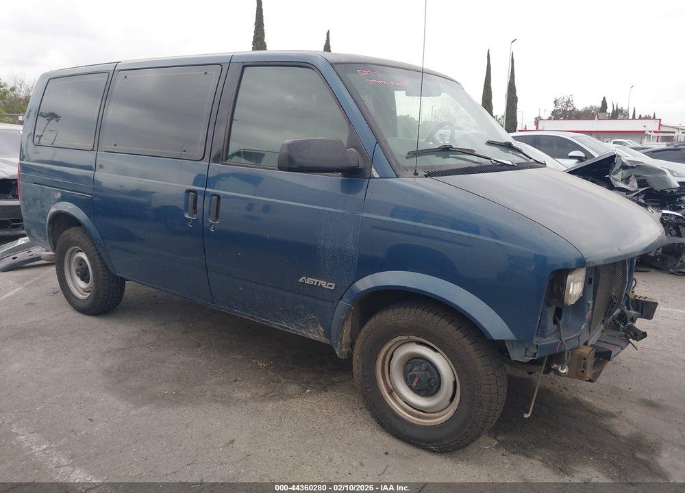 2000 CHEVROLET ASTRO VIN: 1GNDM19W2YB180382