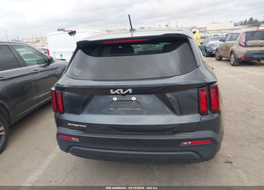 2023 KIA SORENTO LX VIN: 5XYRG4LC4PG189417