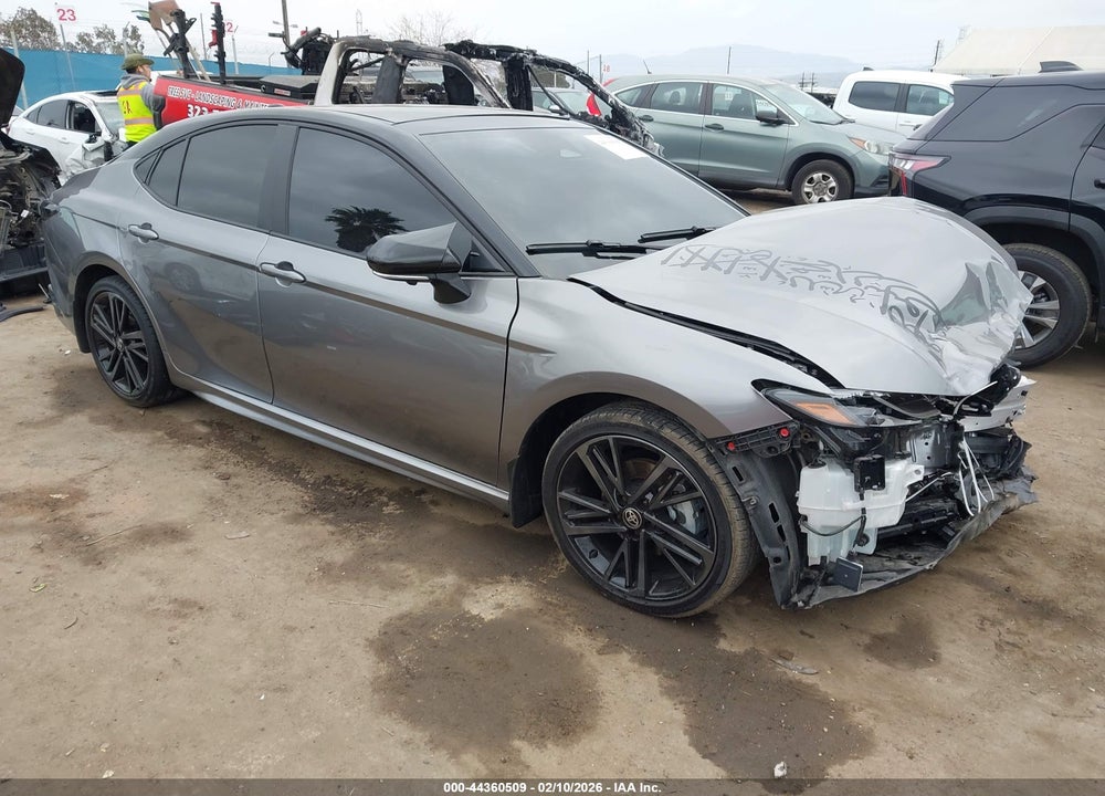 2026 TOYOTA CAMRY XSE VIN: 4T1DAACKXTU651095