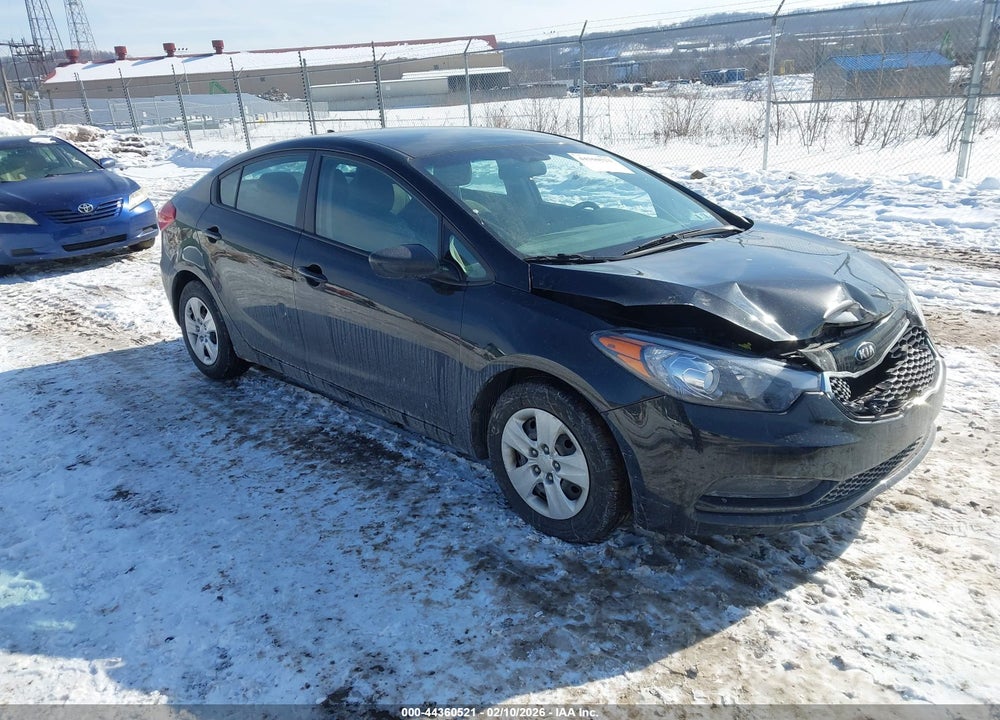 2016 KIA FORTE LX VIN: KNAFK4A66G5445058