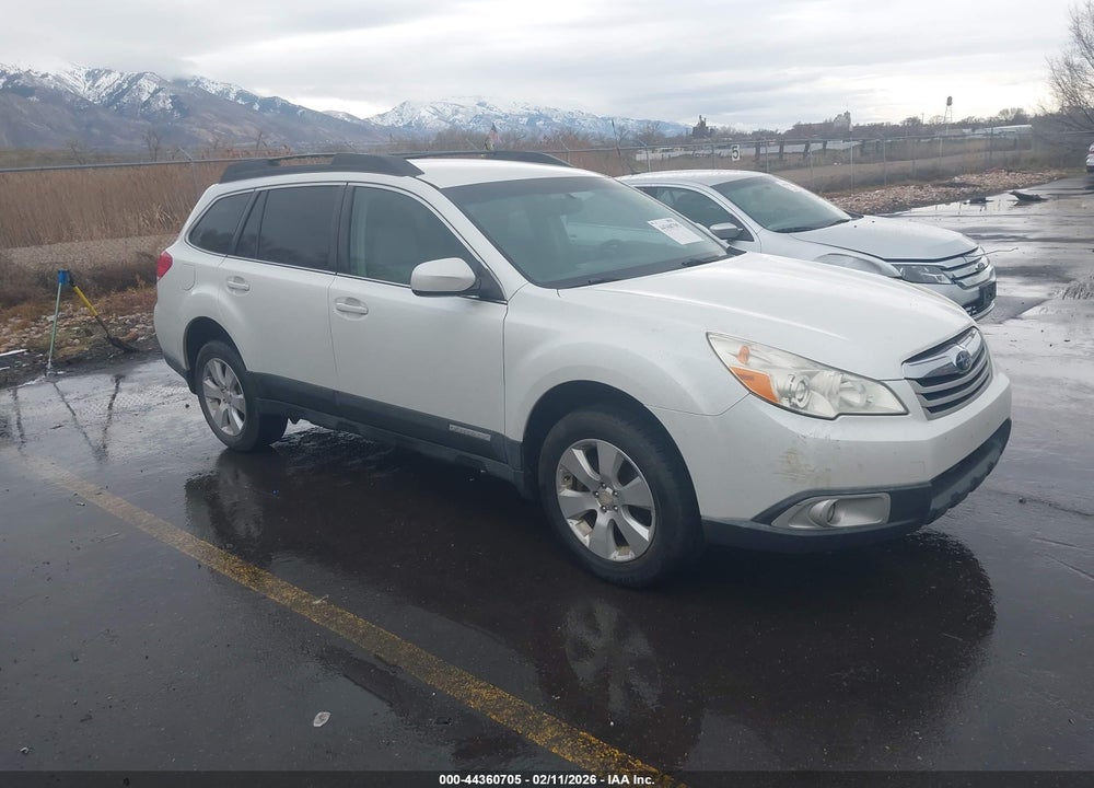 2011 SUBARU OUTBACK 3.6R VIN: 4S4BREAC0B2317252