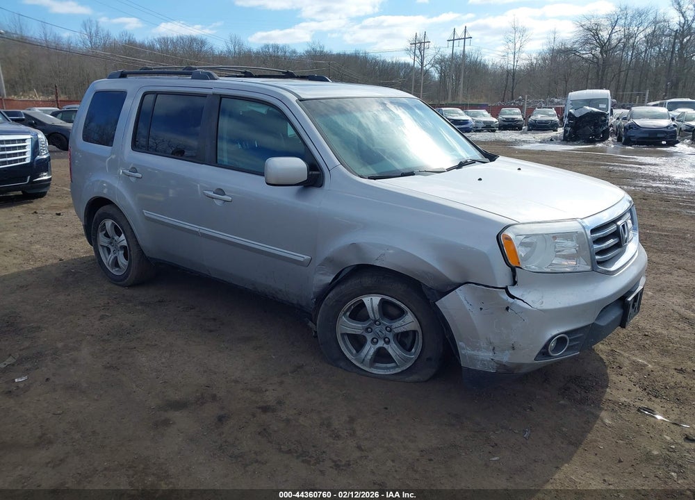 2015 HONDA PILOT EX-L VIN: 5FNYF4H58FB032102